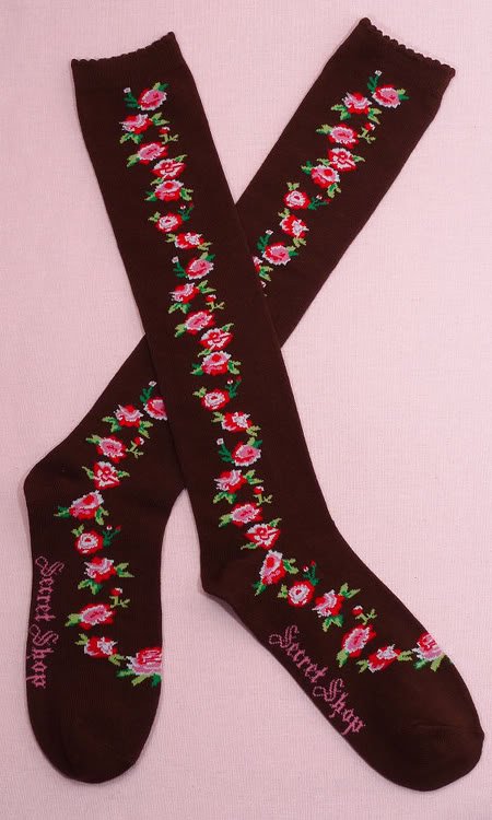 Secret Shop Red Rose Bouquet Lolita Socks